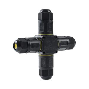 Prepojovací X konektor IP68 450V